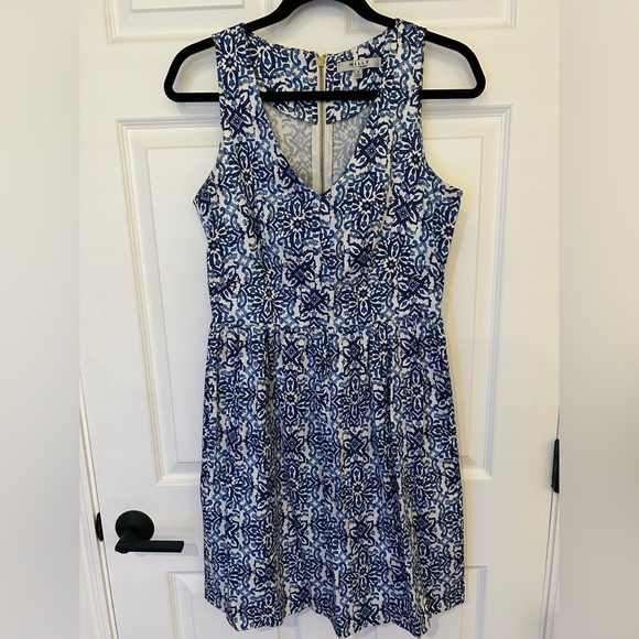 Milly Dresses & Skirts - GUC Milly for Design Nation Size 8 Blue and White Stretch Cotton Dress w/pockets